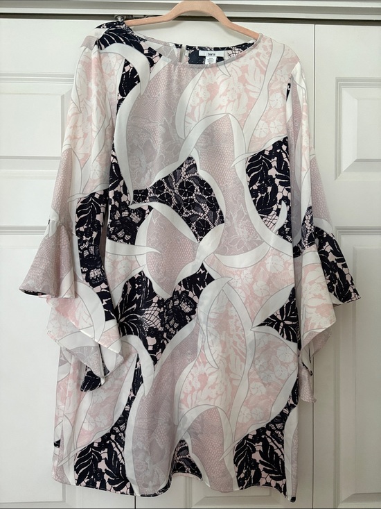 Bar III Dresses & Skirts - Bar III Multi design short dress